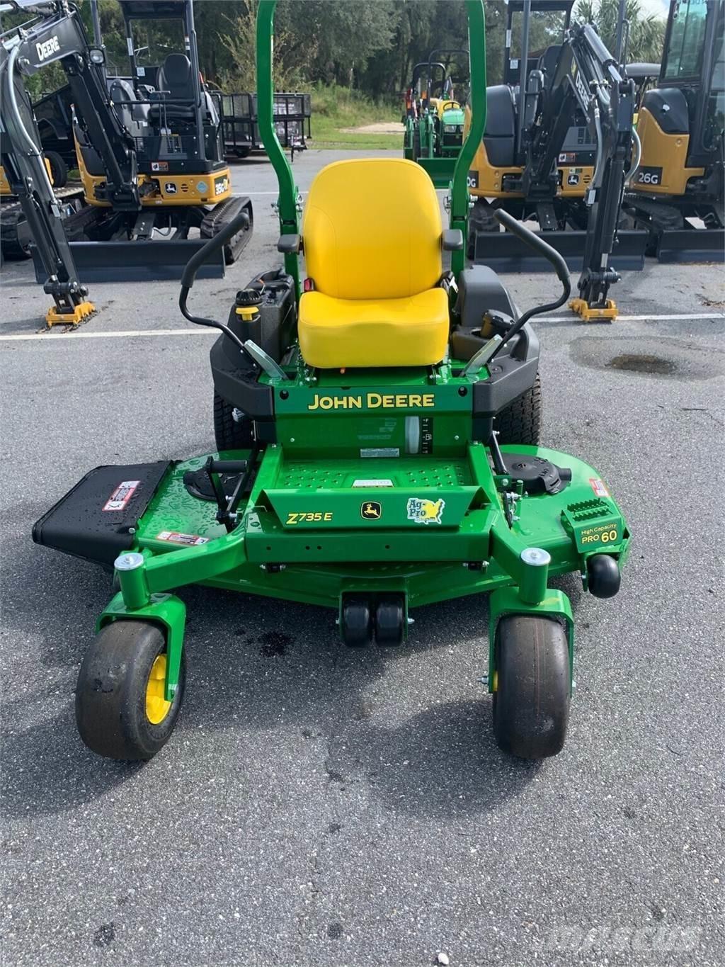 John Deere Z735E Zero turn mowers