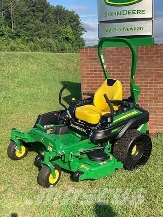 John Deere Z920M Zero turn mowers