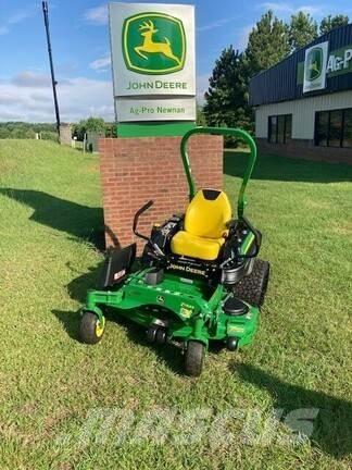 John Deere Z920M Zero turn mowers