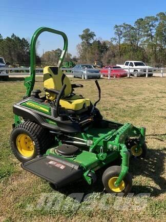 John Deere Z920M Zero turn mowers