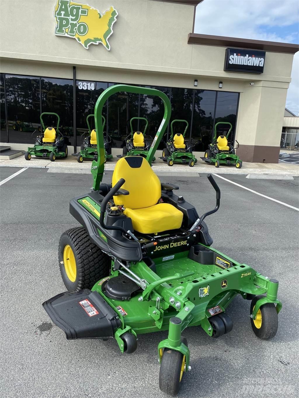 John Deere Z920M Zero turn mowers