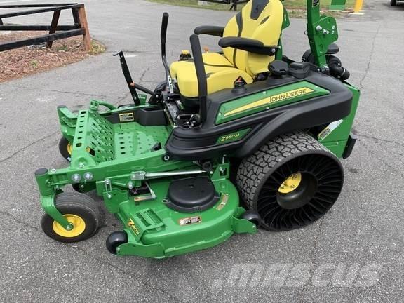 John Deere Z950M Zero turn mowers