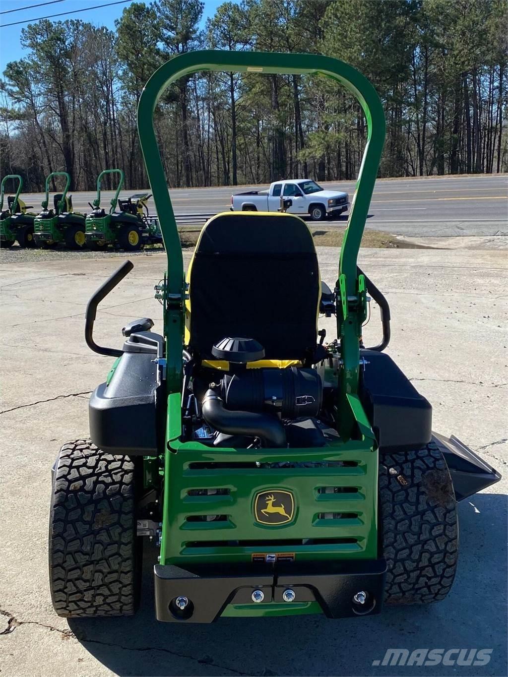 John Deere Z950M Zero turn mowers