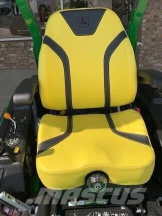 John Deere Z950M Zero turn mowers