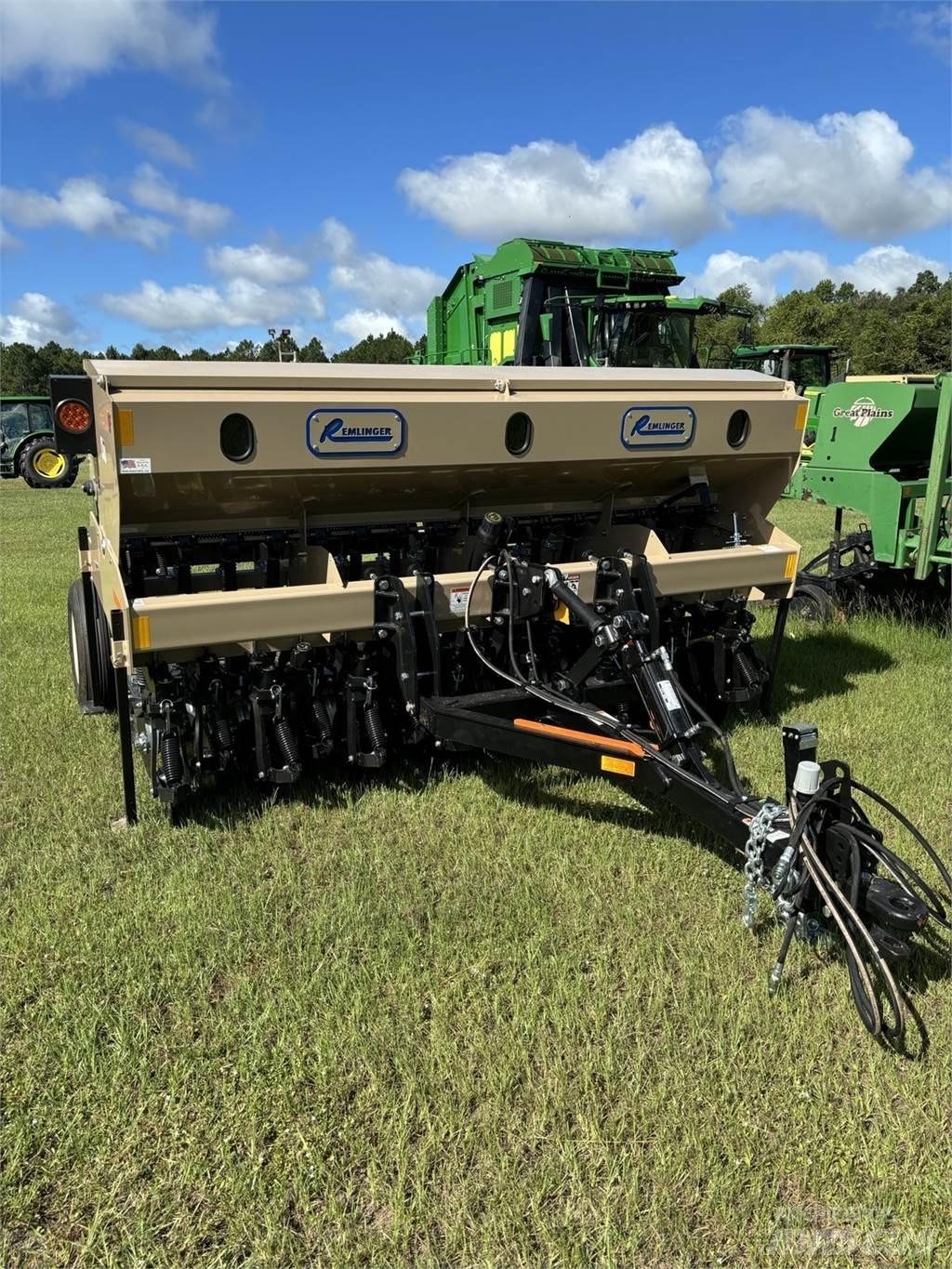 Remlinger 1675 Other sowing machines and accessories