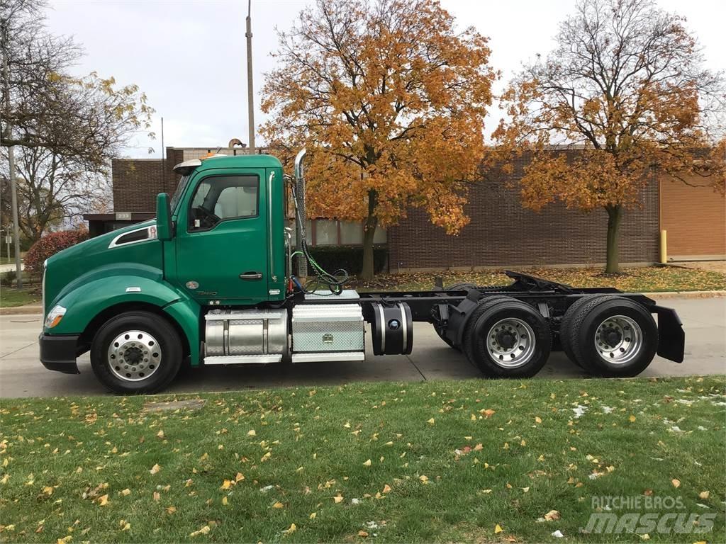 Kenworth T680 Truck Tractor Units