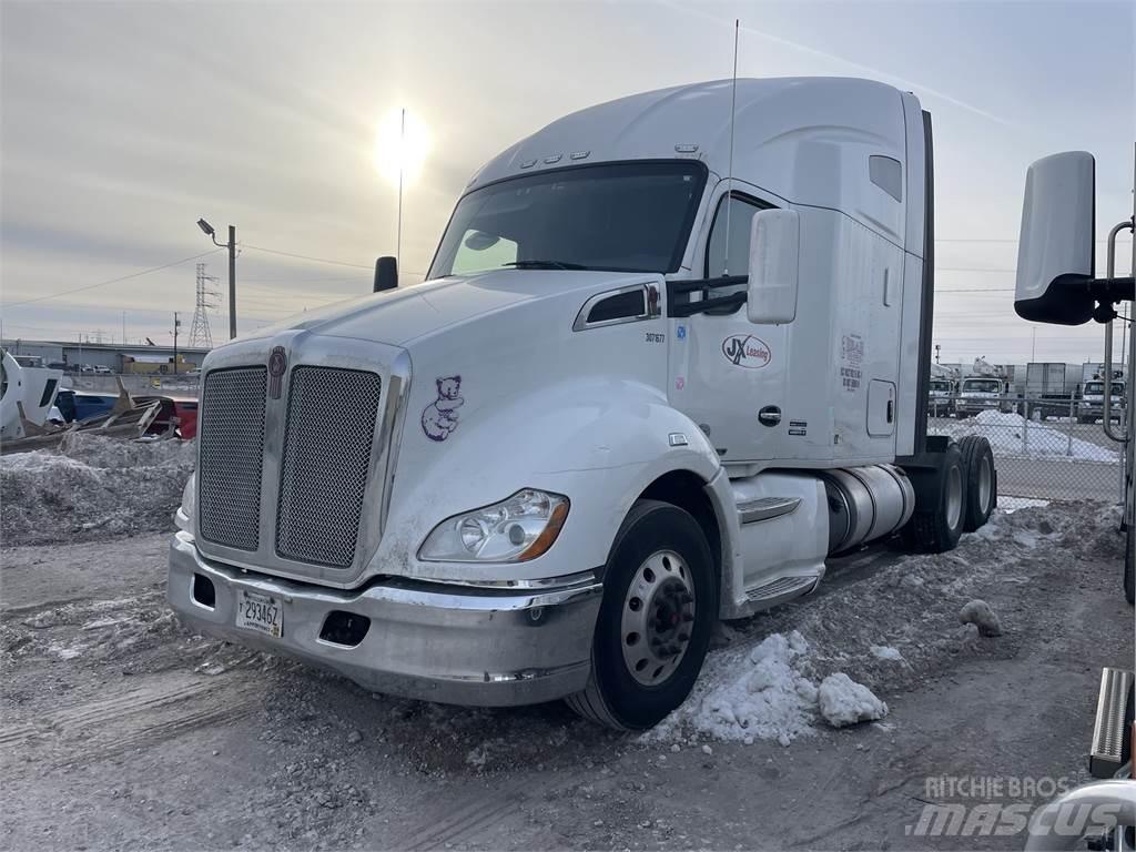 Kenworth T680 Truck Tractor Units