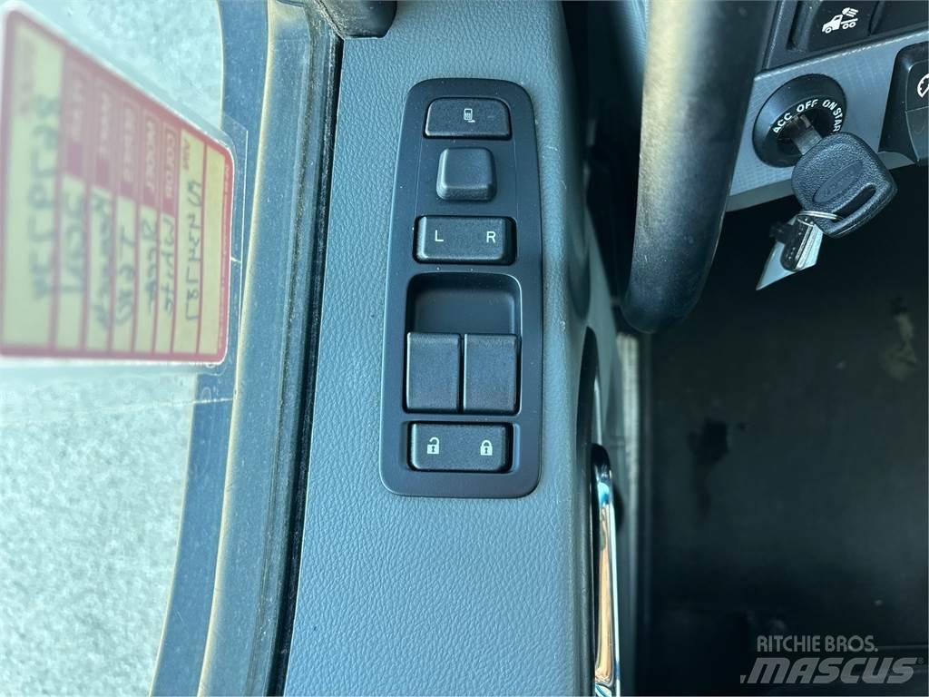 Kenworth T680 Truck Tractor Units