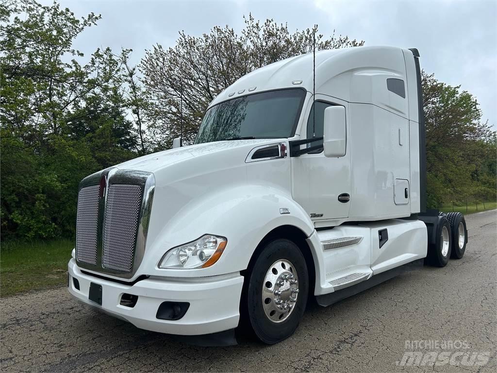 Kenworth T680 Truck Tractor Units