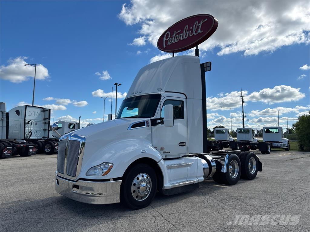 Kenworth T680 Truck Tractor Units