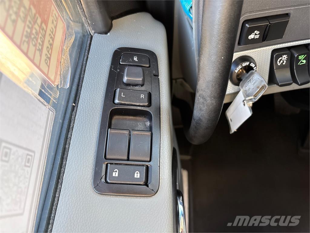 Kenworth T680 Truck Tractor Units