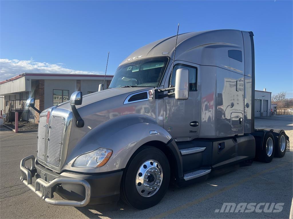 Kenworth T680 Truck Tractor Units