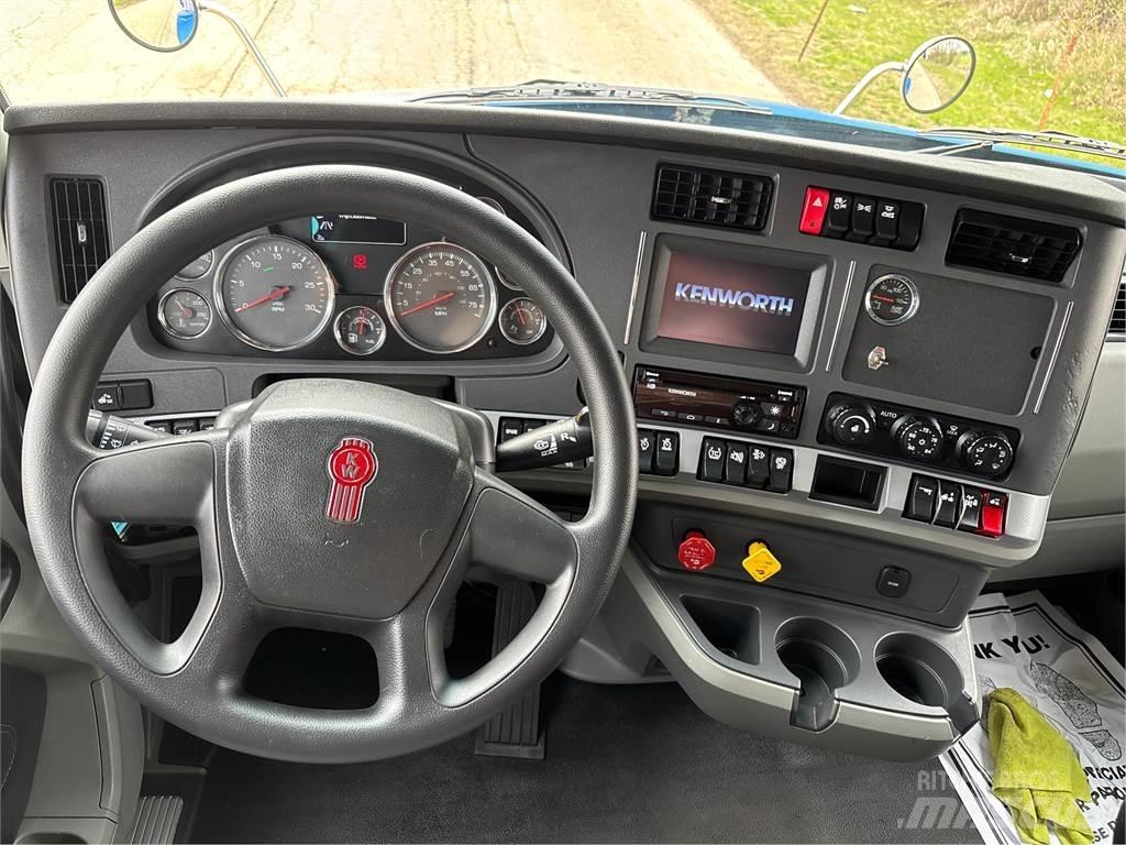 Kenworth T880 Truck Tractor Units