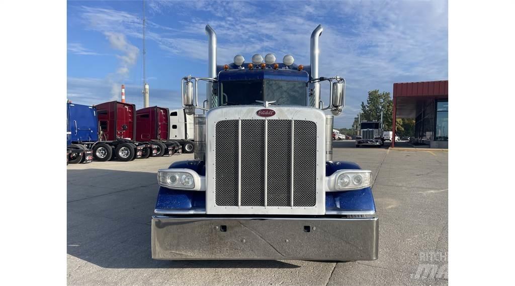 Peterbilt 389 Truck Tractor Units