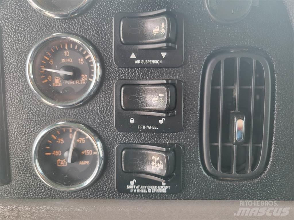 Peterbilt 389 Truck Tractor Units