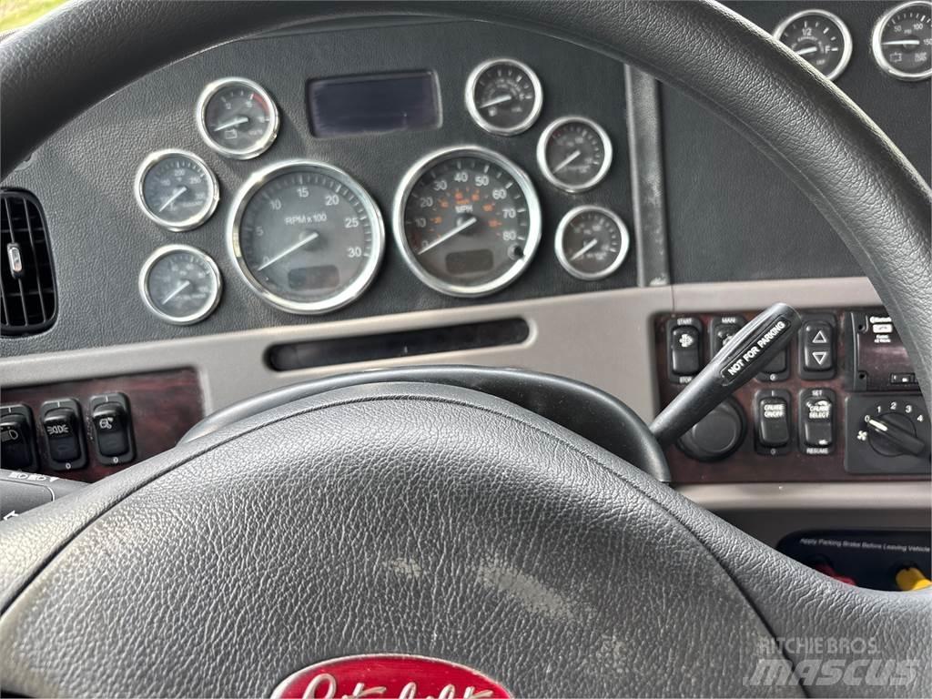 Peterbilt 389 Truck Tractor Units
