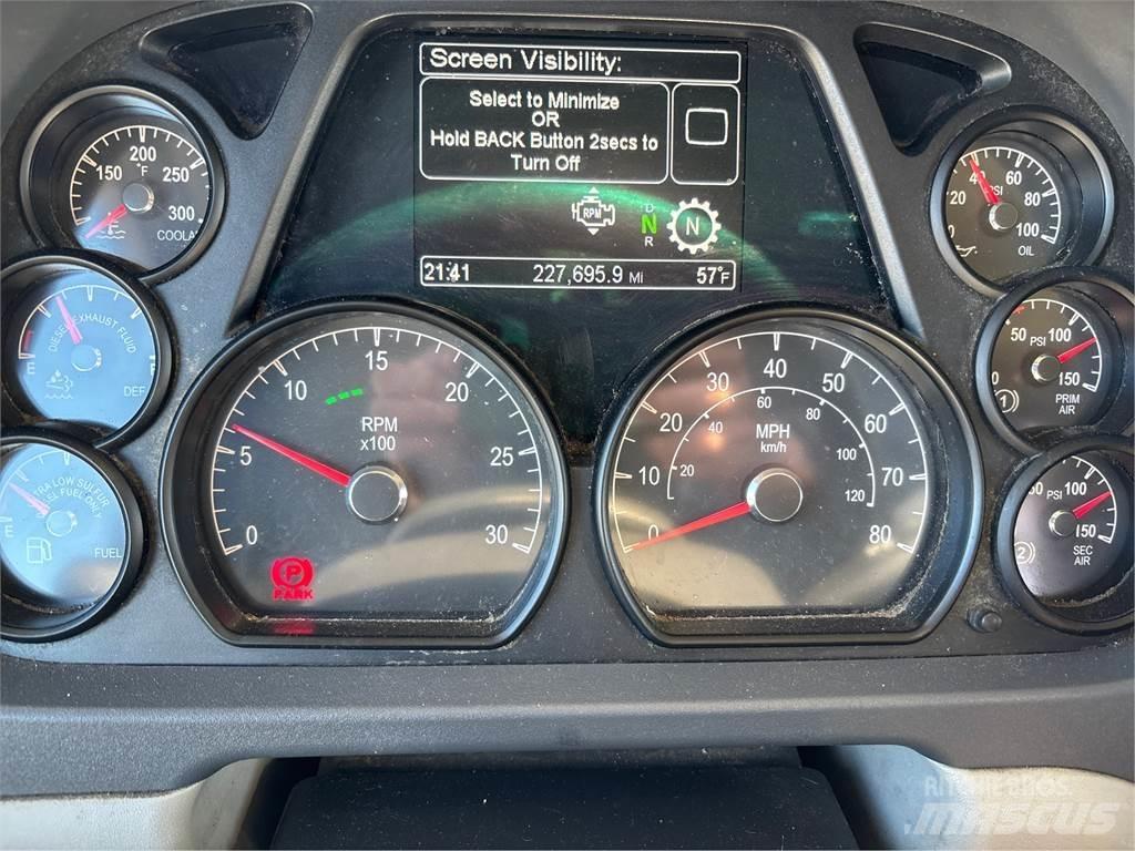 Peterbilt 579 Truck Tractor Units