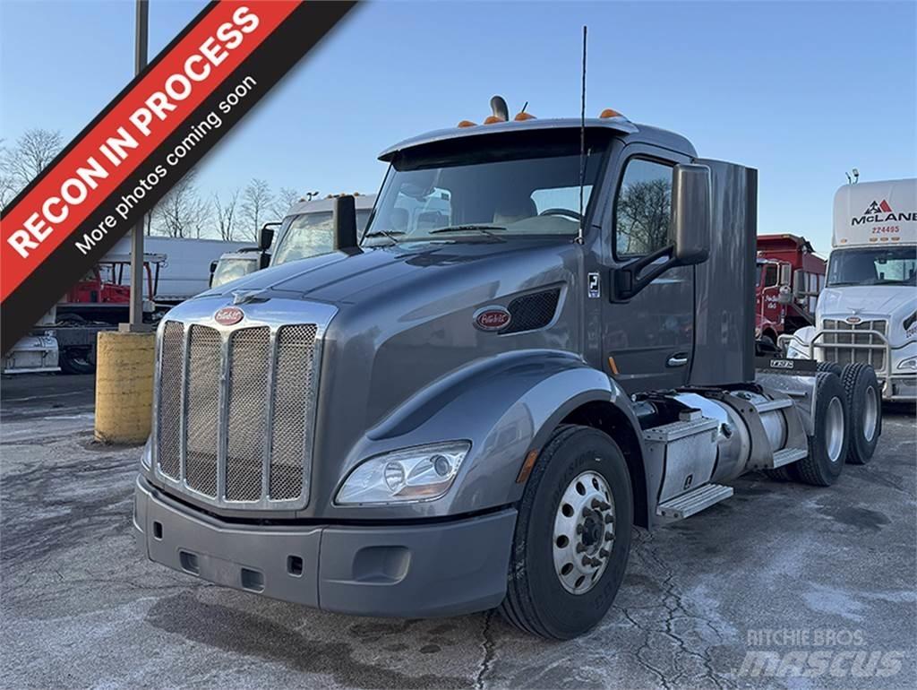 Peterbilt 579 Truck Tractor Units