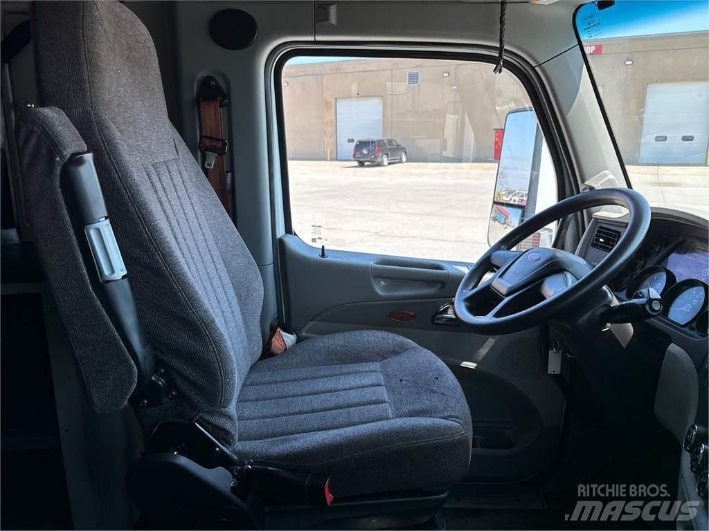 Peterbilt 579 Truck Tractor Units