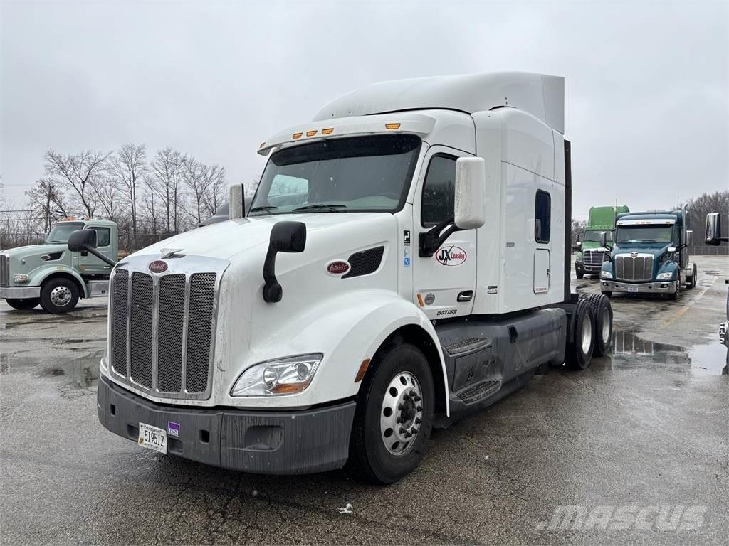Peterbilt 579 Truck Tractor Units