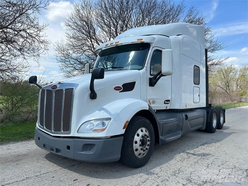 Peterbilt 579 Truck Tractor Units