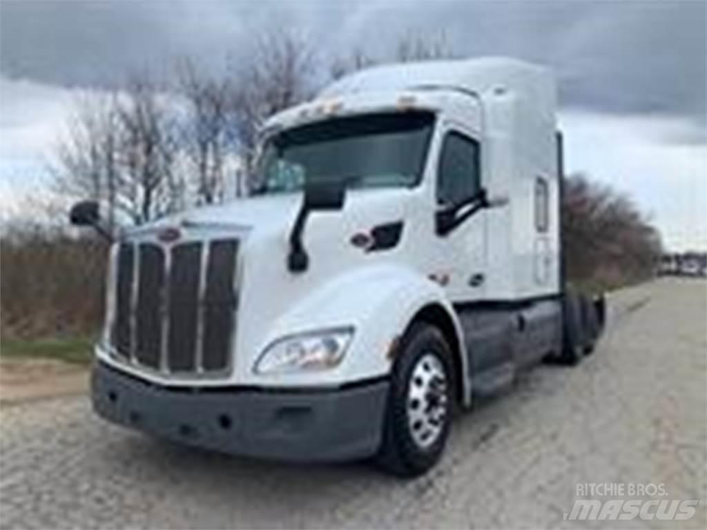 Peterbilt 579 Truck Tractor Units