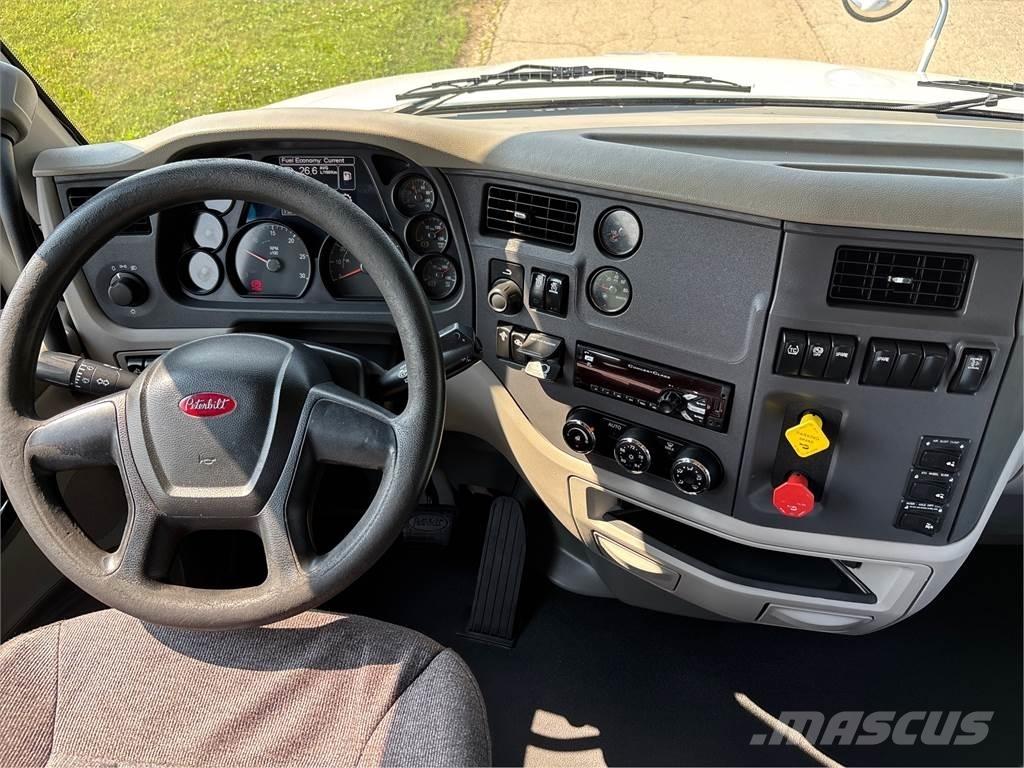 Peterbilt 579 Truck Tractor Units