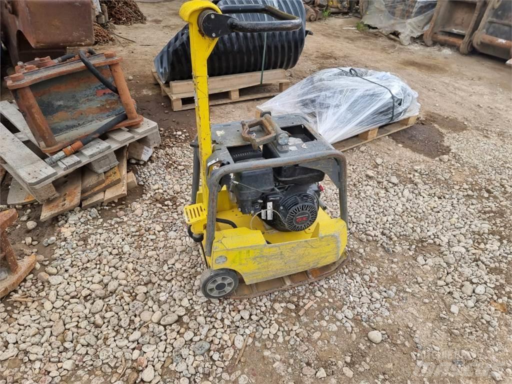 Kita BPU3050A Vibrator compactors