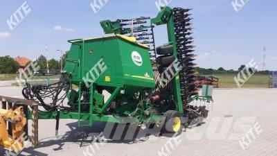 John Deere 740A 9M Drills