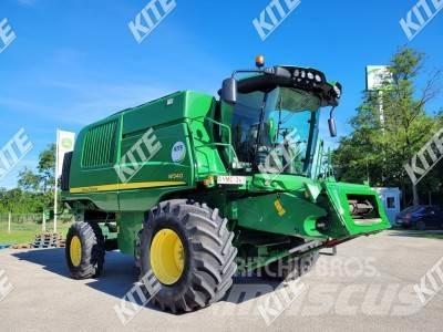 John Deere W540 2WD Combine harvesters