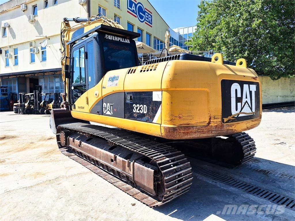 CAT 323D Crawler excavators