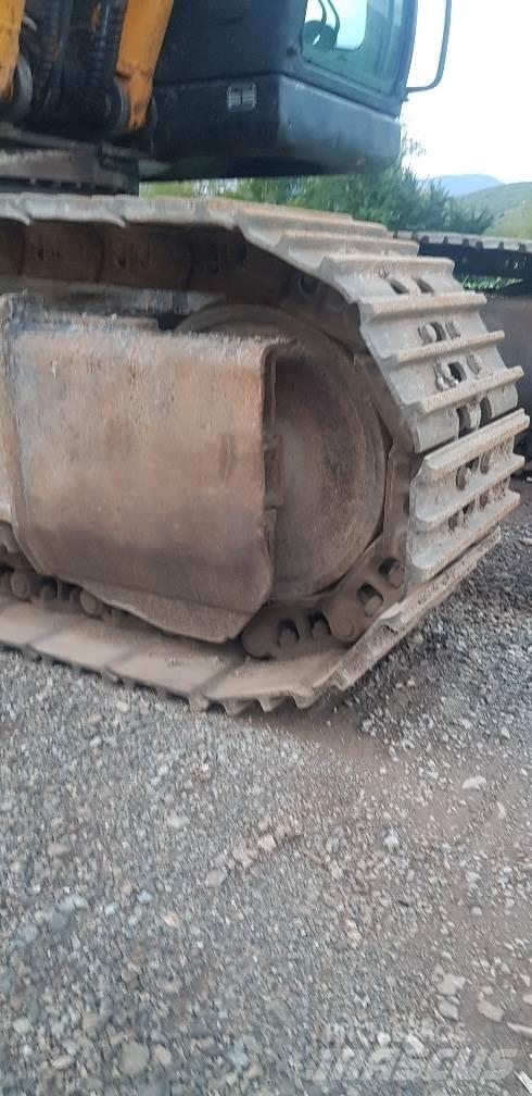 Hyundai R210NLC-7A Crawler excavators