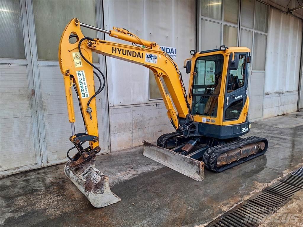 Hyundai R35Z-9 Mini excavators < 7t
