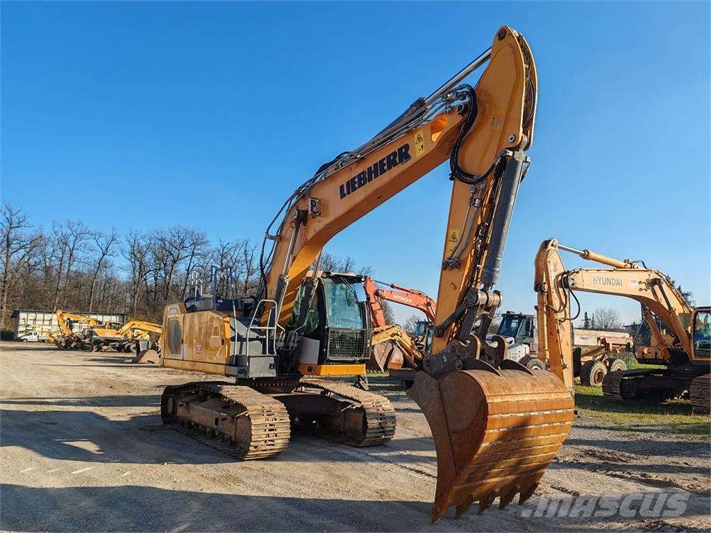 Liebherr R924 NLC Crawler excavators