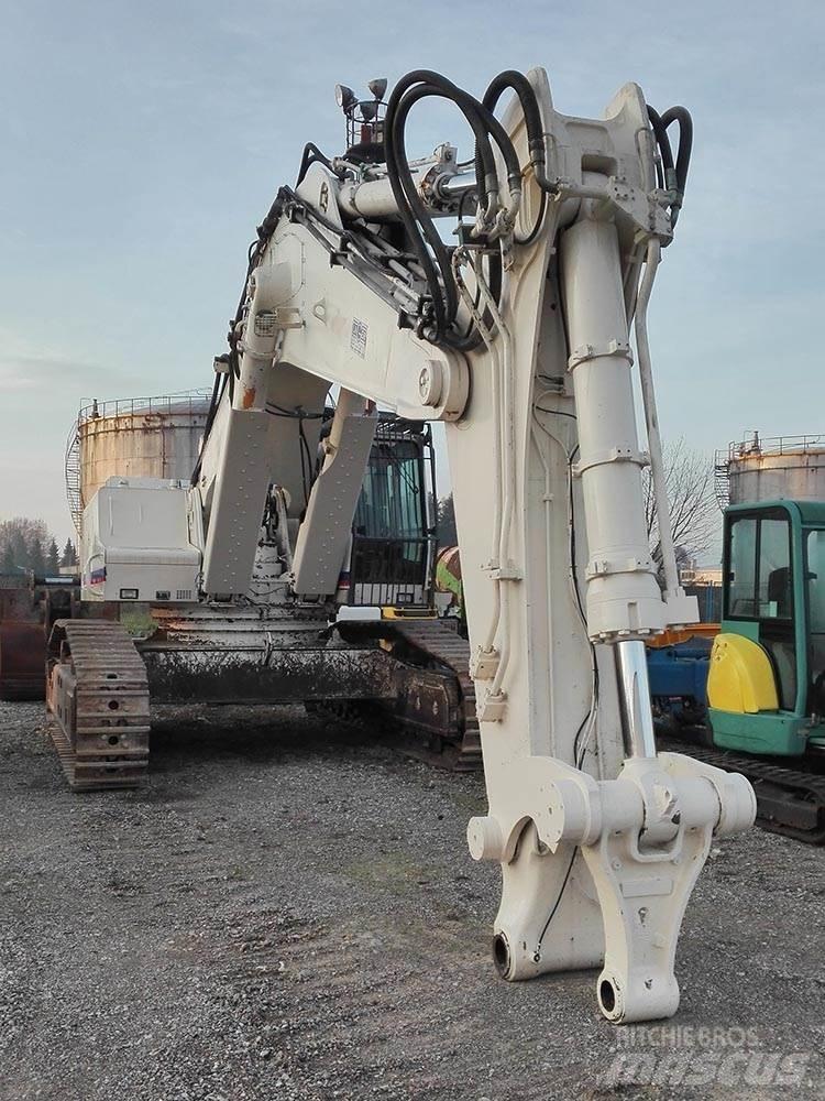 Liebherr R974B Crawler excavators
