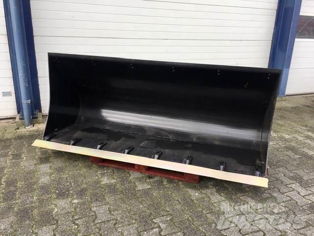 VTM Bak Other farming machines