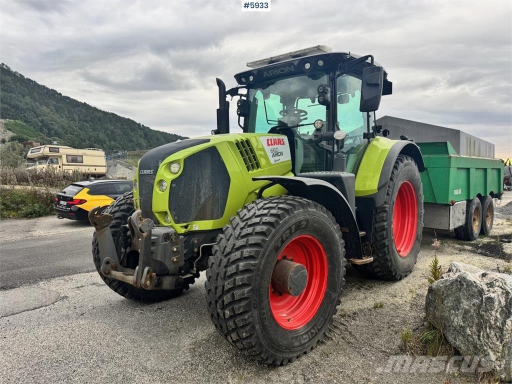 CLAAS Arion 660 Tractors