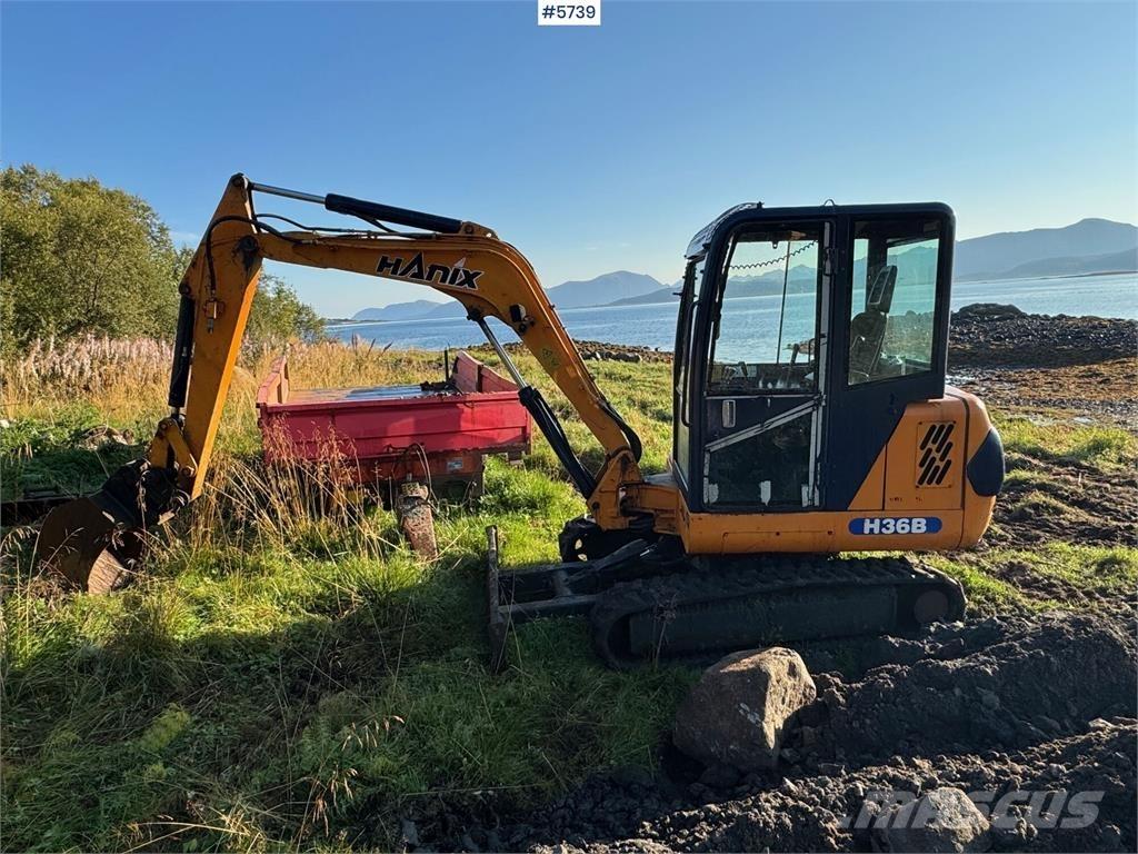 Hanix H36B Crawler excavators