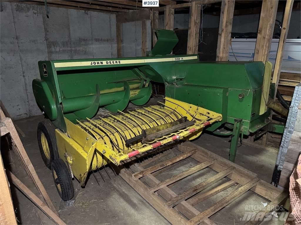 John Deere 332 A Other harvesting equipment