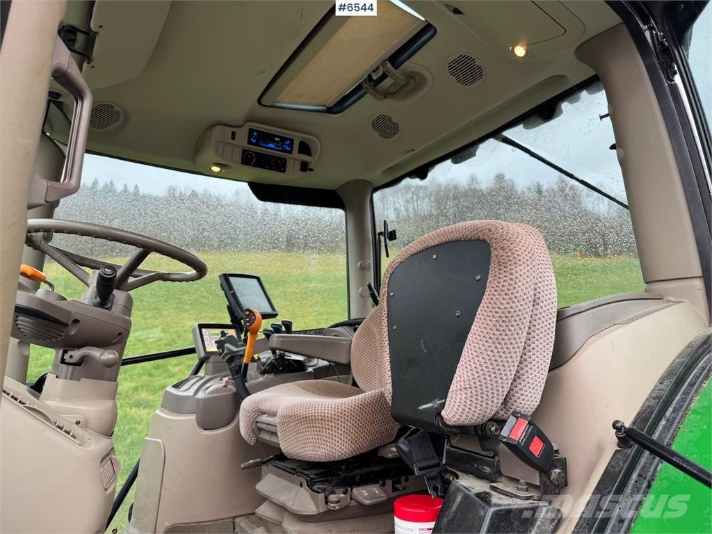 John Deere 6125R Tractors