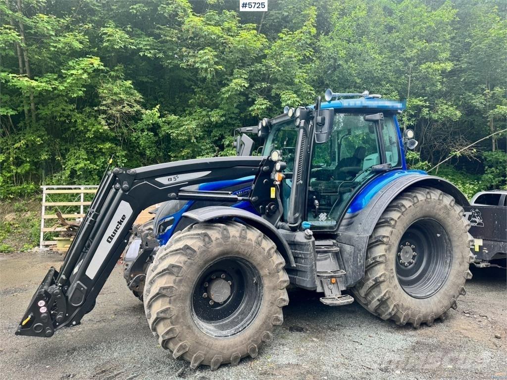 Valtra N175 Tractors