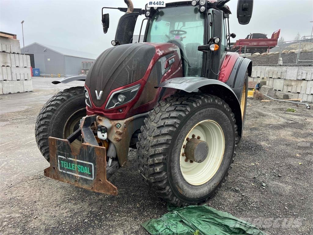 Valtra T234 Tractors