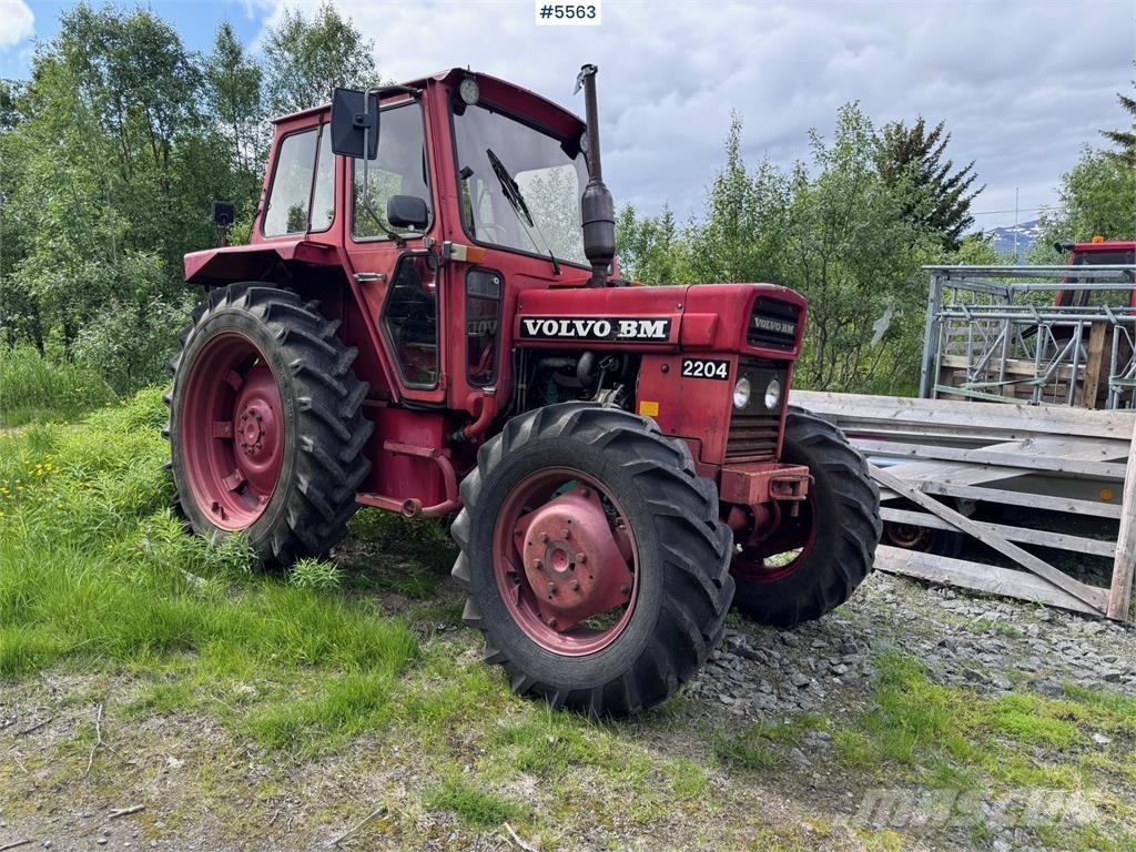 Volvo BM 2204 Tractors