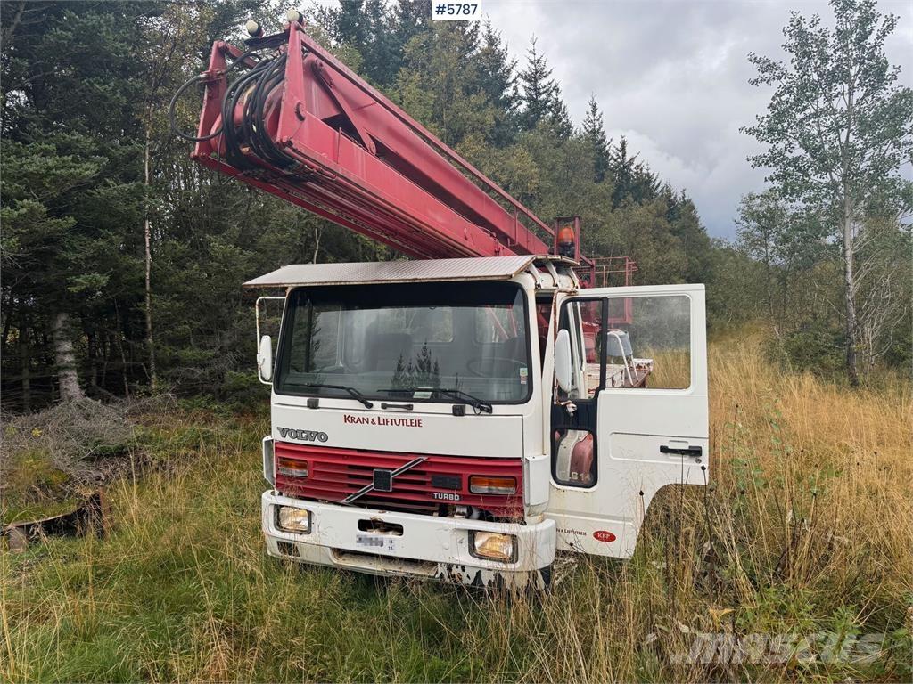 Volvo FL614 Truck mounted aerial platforms