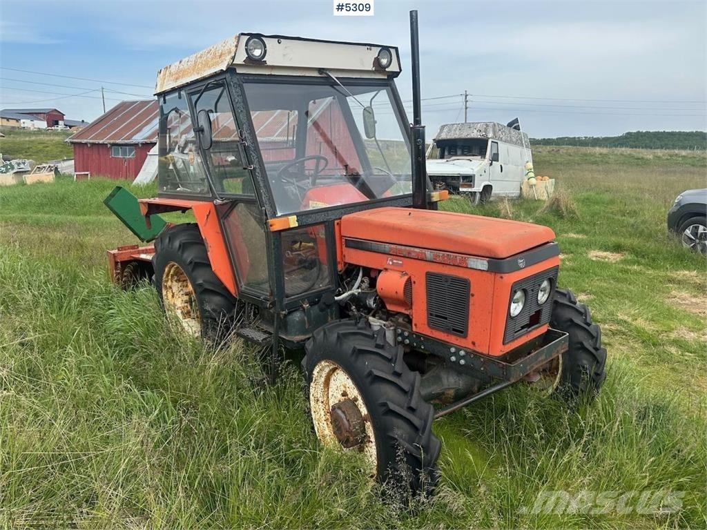 Zetor 5245 Tractors