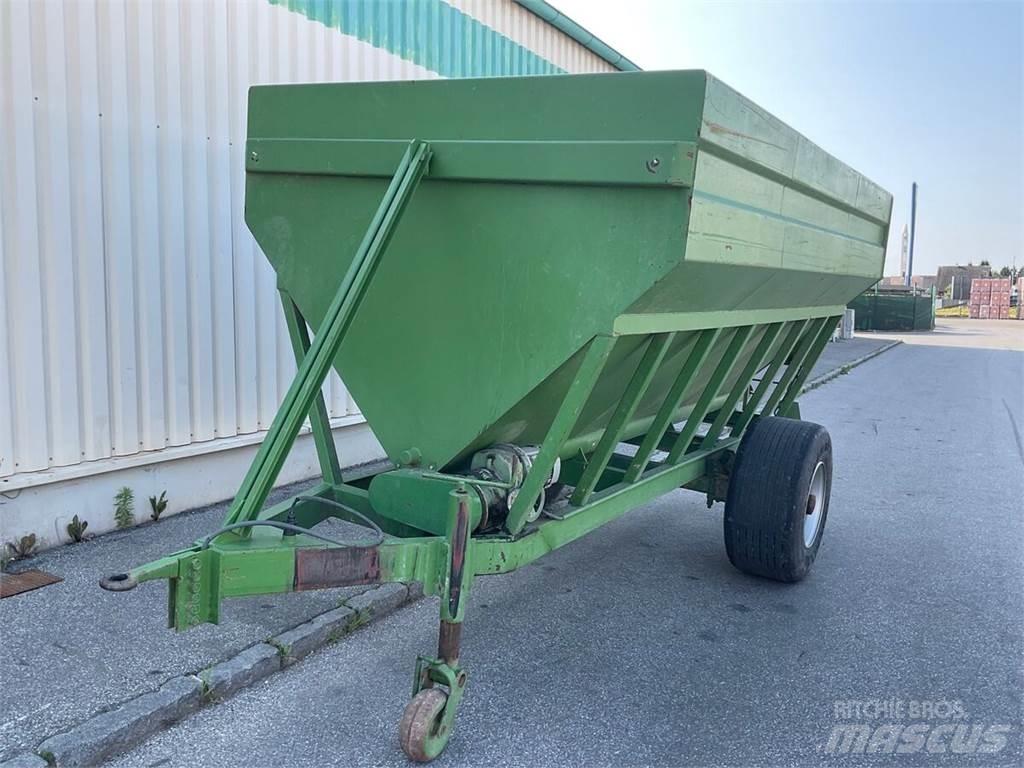  10 Other farming trailers