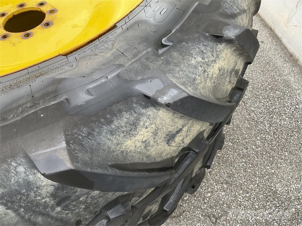  14.9R24 - 380/80R38 Tyres, wheels and rims