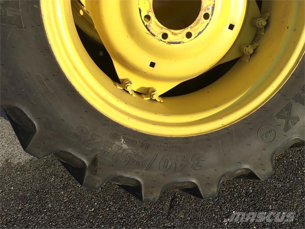  280/85R20 - 340/85R28 Tyres, wheels and rims