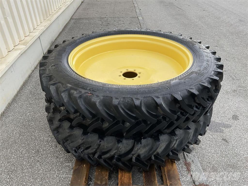  320/90 R 42 Tyres, wheels and rims