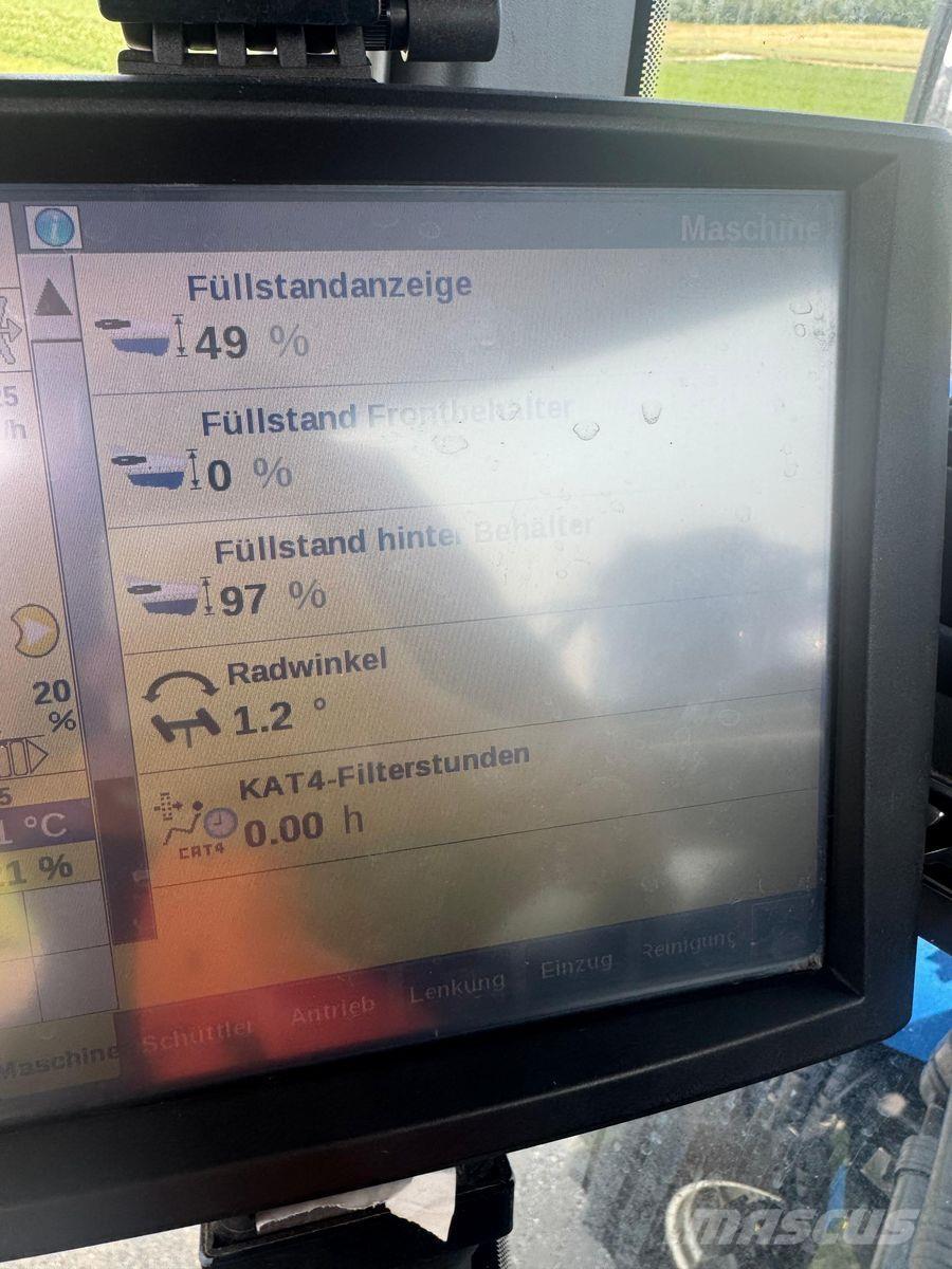 Braud 9090L H T5 Grape harvesting machines